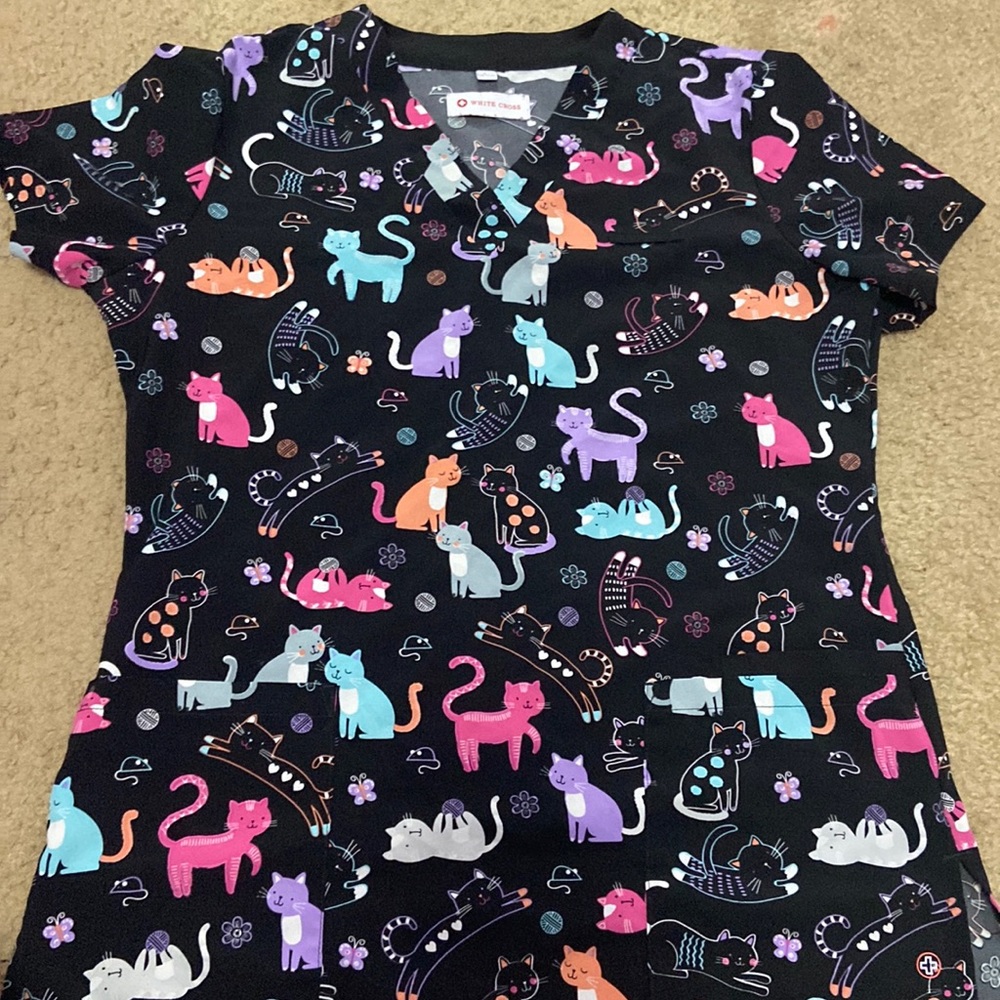 Cat scrub top